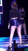 Laysha Hyeri Flashing