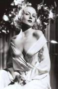 Carole Lombard (1932/1933). Damn Pre-Code Hollywood. Just...damn