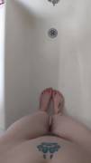 POV peeing on her feet in the shower