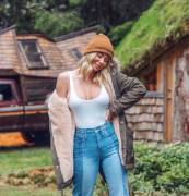 White top and jeans