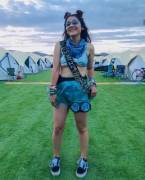 Happy Birthday, festival slut! 