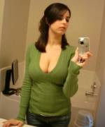 Lovely green sweatermeat self-shot