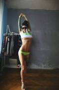 Arms up
