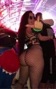 newest IG Pic of camiraddd damn that ass so bomb