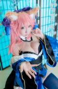 Tamamo no Mae by Saku