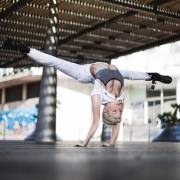 Handstand backbend split w/ribs