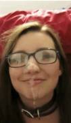 Assessing the quality of the cum load on her face