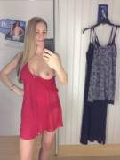 Dressing Room Tit