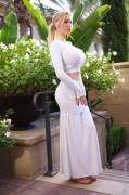 Jordan Carver becomes a pregnant cum dump.