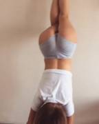 Upside-down twerk