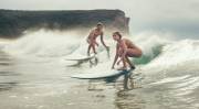 Surf au naturel (If We Die Tomorrow by Tim Swallow)