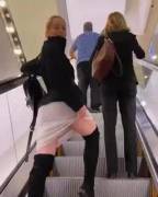 Flashing on the escalators