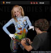 Super Mario Bodypaint Girl