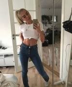 Knot top