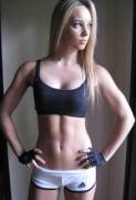 Skinnytail Blonde