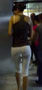 Airport Butt