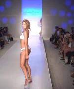 Daniela Lopez's Runway Booty