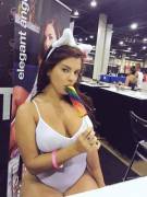 Keisha Grey with a big sucker