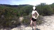 Topless hiking should be a thing. [f]