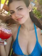 Victoria Justice making me stroke my cock