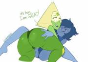 Peridot praising herself while Lapis tries to focus