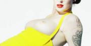 Ireland Baldwin topless (gif)