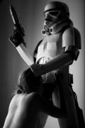 Stormtrooper getting head