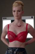 Betty Gilpin has amazing 34DD tits