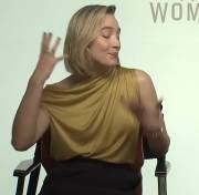 Saoirse Ronan interview jiggle