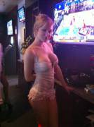 Cafe girl!