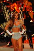 Miranda Kerr see-through panties from 2008 VS fashion show