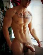 Thick dick and a ridiculous body
