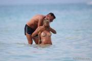 Laura Cremaschi Sexy Topless