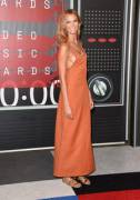 Karlie Kloss sideboob at the VMAs