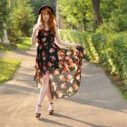 Summer Dress (x-post /r/prettygirls)