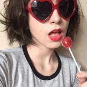 Little red lips