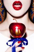 Poison apple