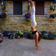 Handstand