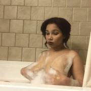 Latina suds