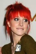 Hayley Williams lipbite