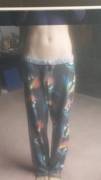 Some midriff for you guys :)