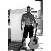 "Dont laugh" below the waist (Alex Minsky)