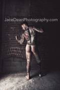 backside of Alex Minsky