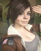 Tracer - Overwatch Cosplay @ FotoCon (x-post /r/FenixFatalist)