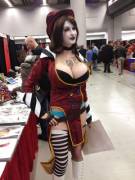 Ariane Saint Amour as Moxxi