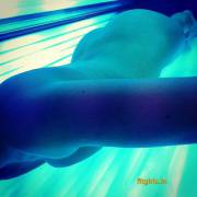 Tanning bed
