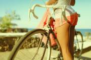 Salmon shorts with bike