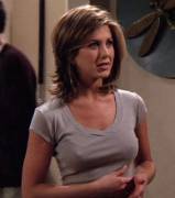 Jennifer Aniston on friends