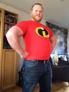 Mr new favourite tshirt. Mr Incredible is my idol!