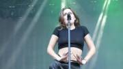 Tove Lo flashing her nipples 18/9/15